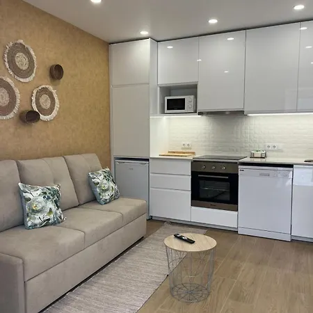 Casa Batel A 100m Da * נאזרה